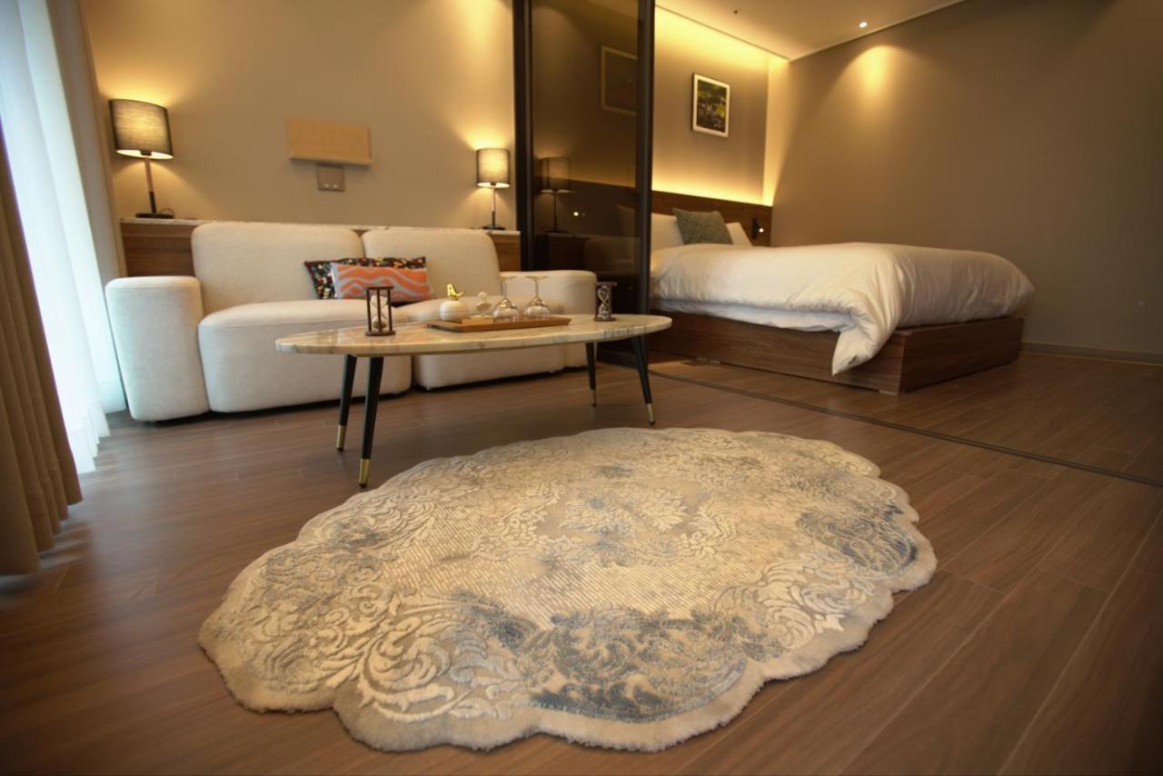 Sienna Ambassador Residence Busan Extérieur photo
