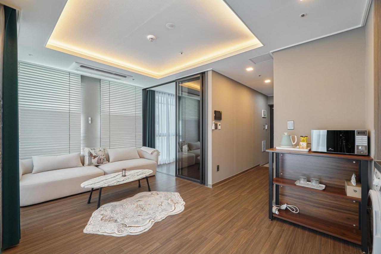 Sienna Ambassador Residence Busan Extérieur photo