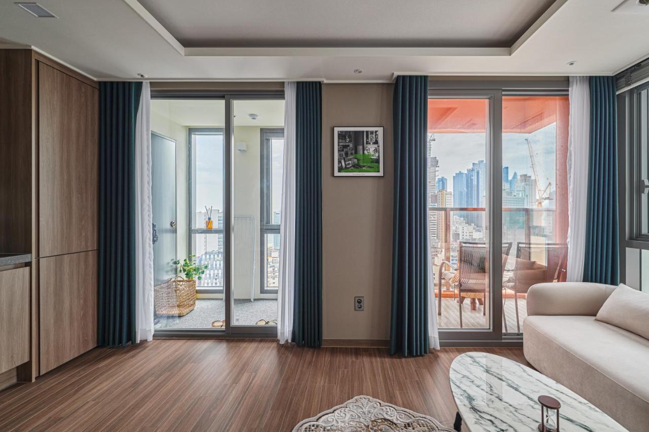 Sienna Ambassador Residence Busan Extérieur photo