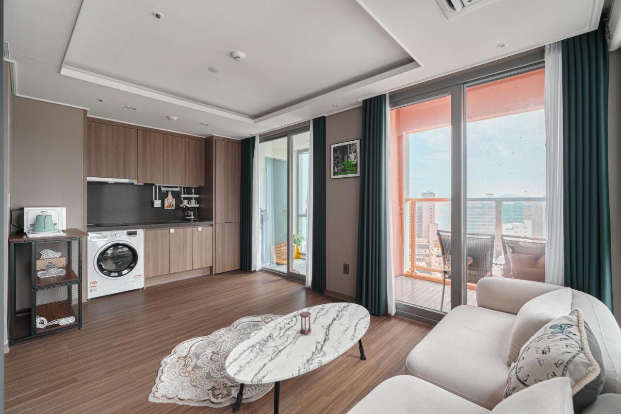Sienna Ambassador Residence Busan Extérieur photo