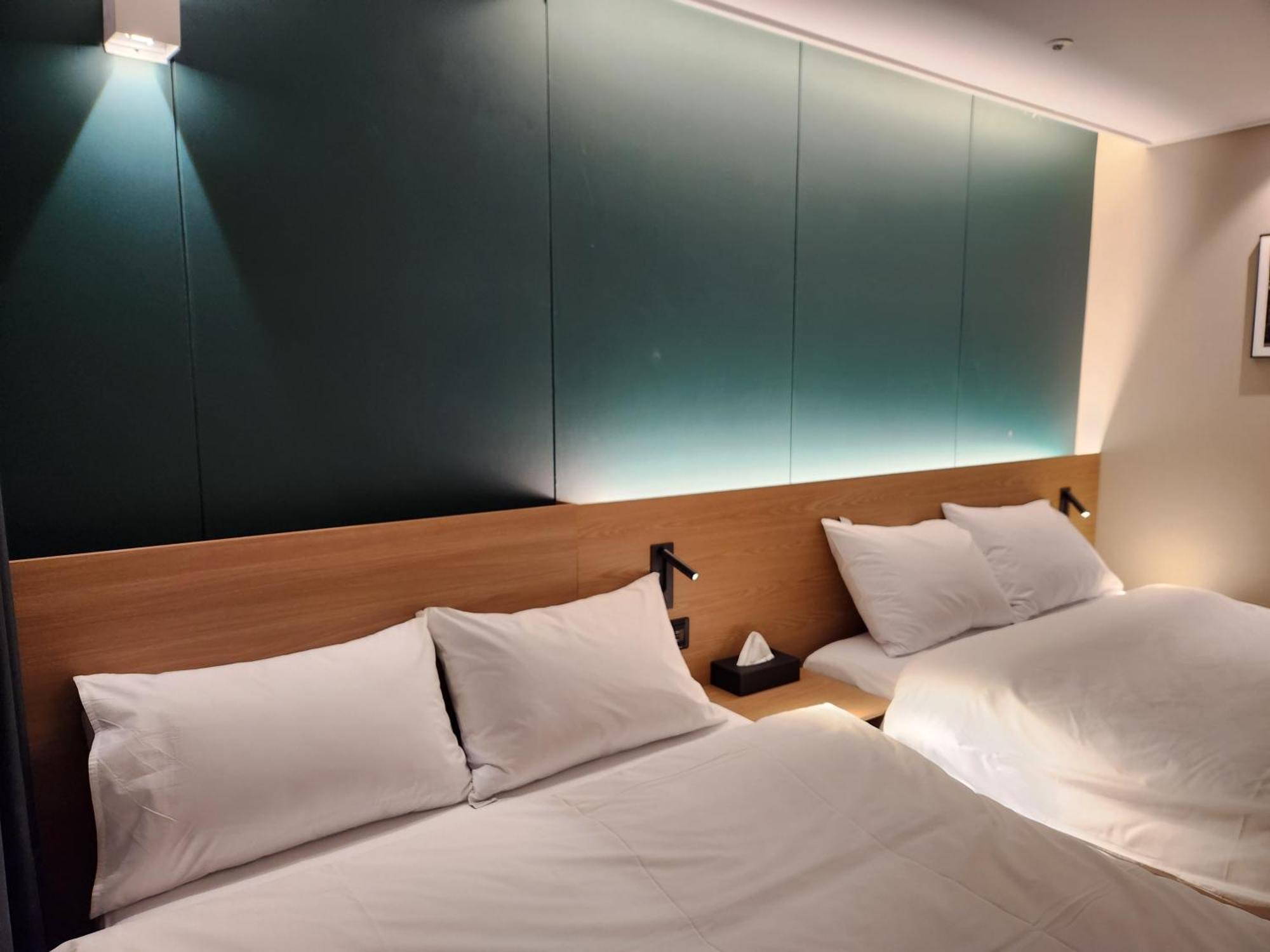 Sienna Ambassador Residence Busan Extérieur photo